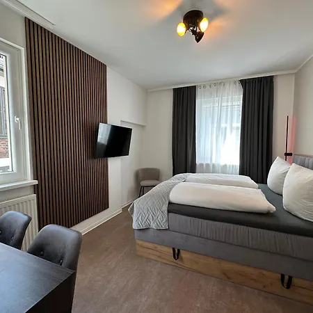 Emilia Hotel