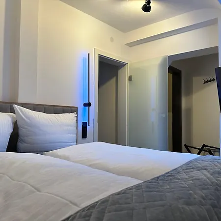 Hotel Emilia